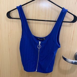 Blue cropped zip up top!